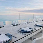 Hotiday Resort 2*