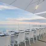 Üdülőközpont Hotiday Torre Pali