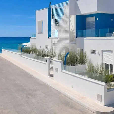 Отель Hotiday 2*