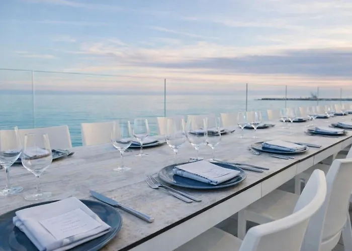 Hotiday Отель 2*